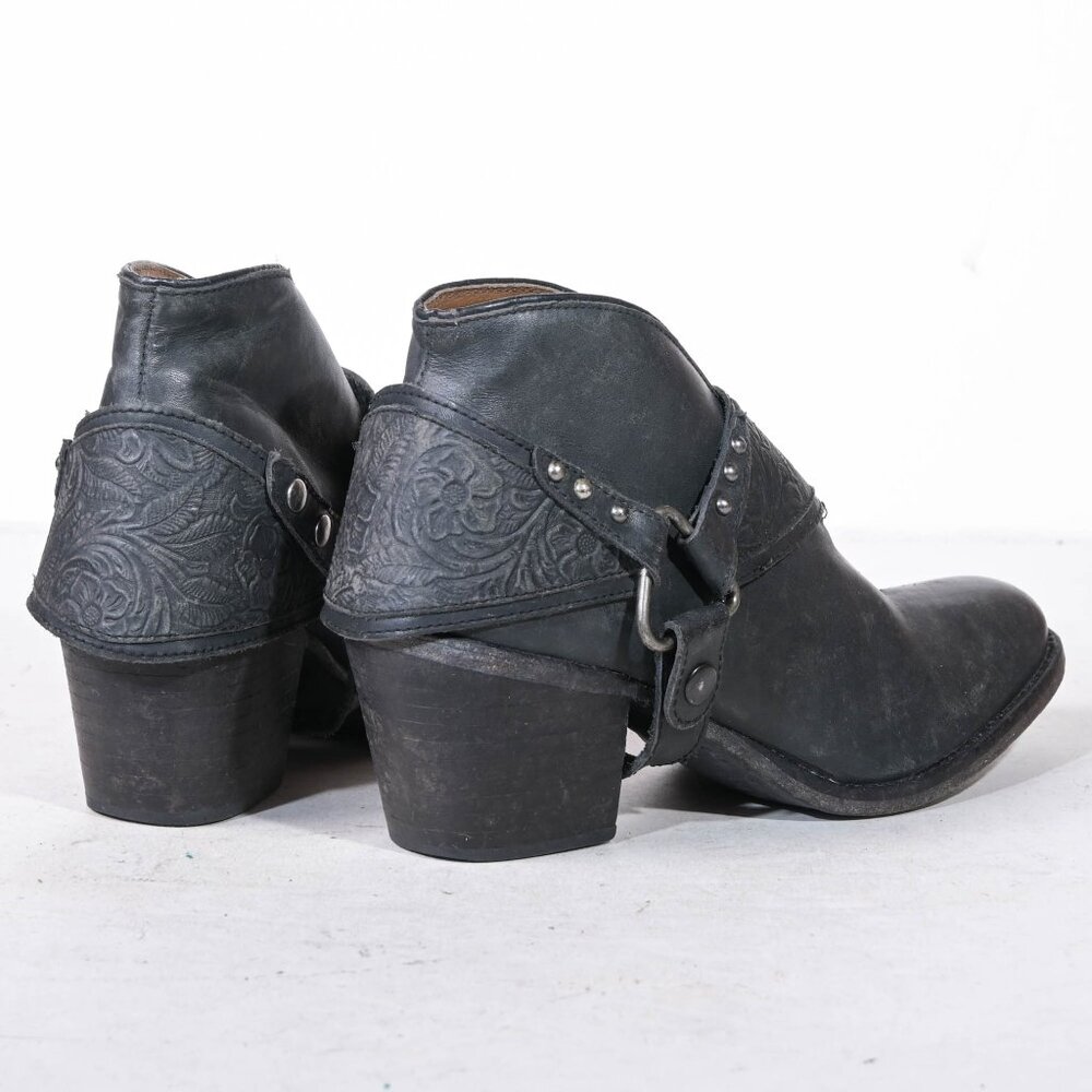 Matisse Danny Distressed Leather Western Shootie - 7 - Picture 2 of 7